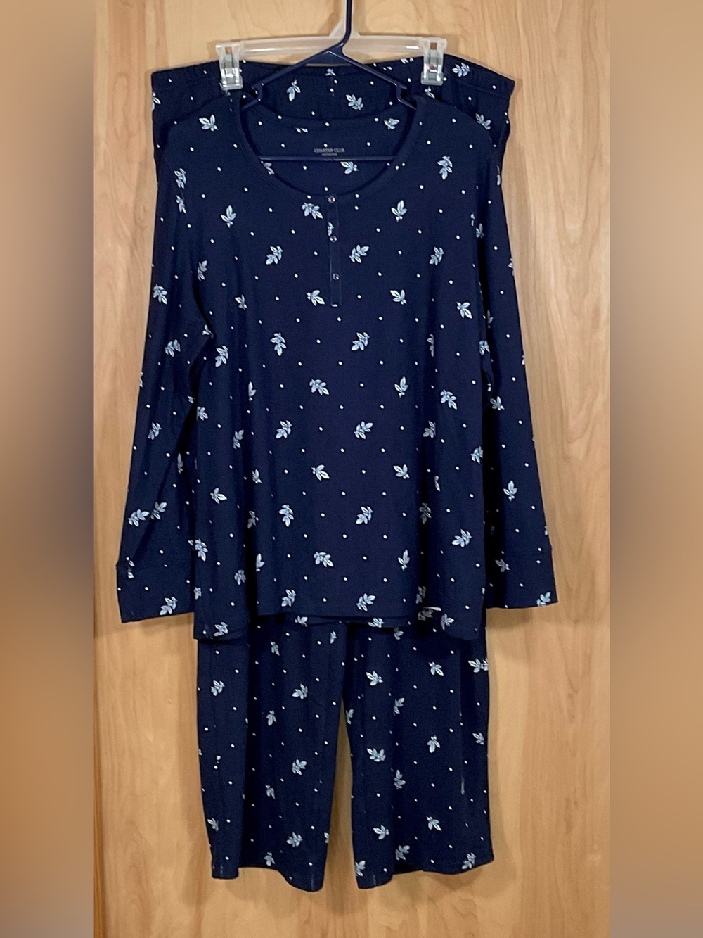 Charter Club Long Sleeve Henley Knit Pajama Set - EUC
